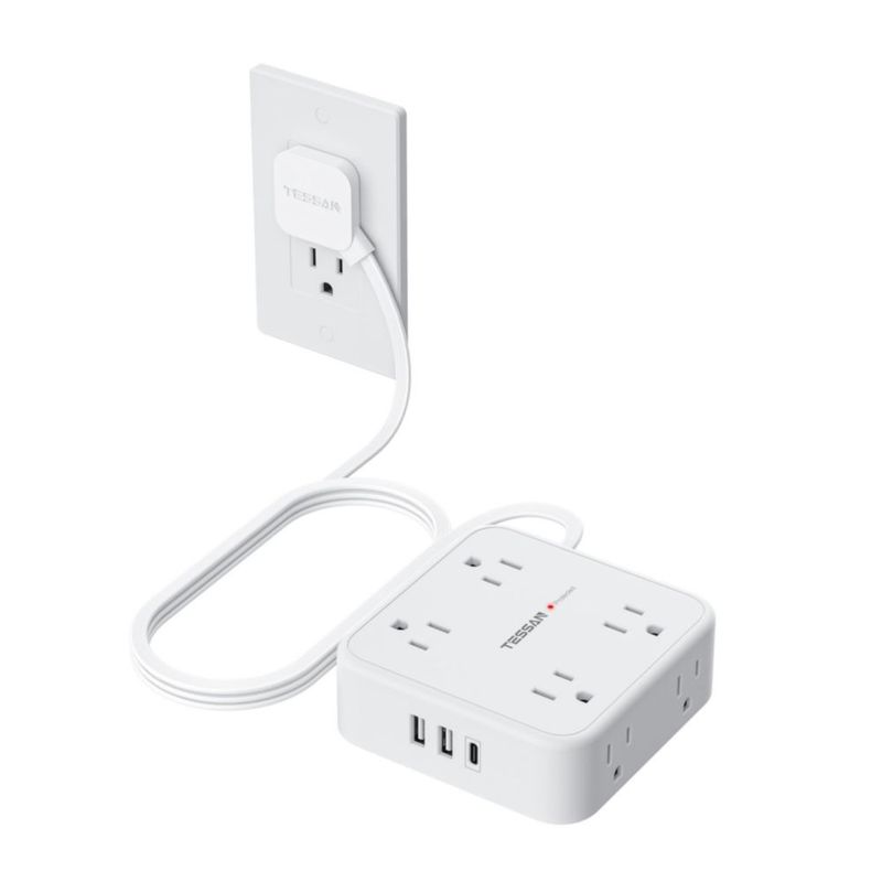 TESSAN Regleta Multicontacto Extension Electrica con Protector de Sobretensión, 1.5 M Plana Enchufe Extensión con 8 Salidas CA y