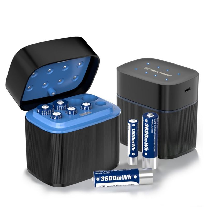 Pilas recargables Maxfree 4 AAA y 4 AA con cargador paquete de 8
