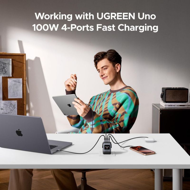 Cargador UGREEN Uno USB C GaN de 100 W y 4 puertos para MacBook Pro/Air