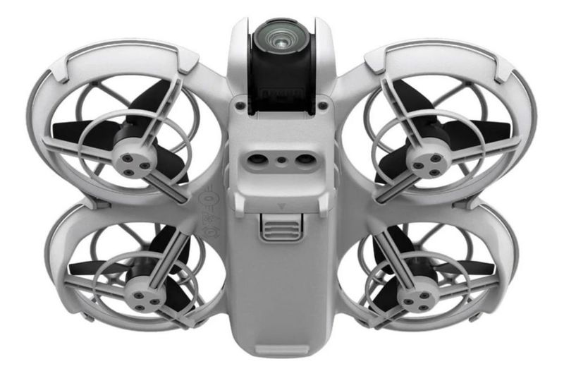DJI Neo Drone Fly More Combo con 3 Baterías y Control Remoto RC-N3