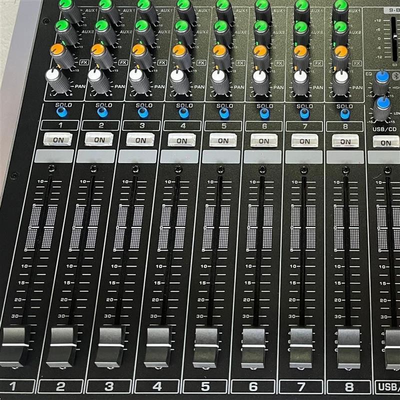 Mezcladora amplificada 8 canales usb bluetooth efectos kmx-ts8