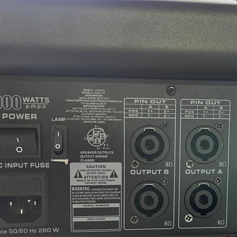 Mezcladora amplificada 8 canales usb bluetooth efectos kmx-ts8