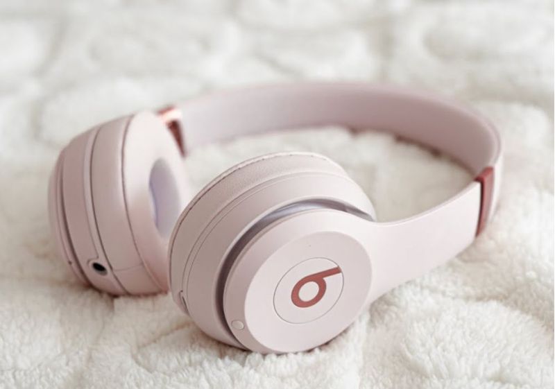 Audífonos Beats Solo 4 Inalámbricos Bluetooth Hasta 50 Horas Rosa Nube