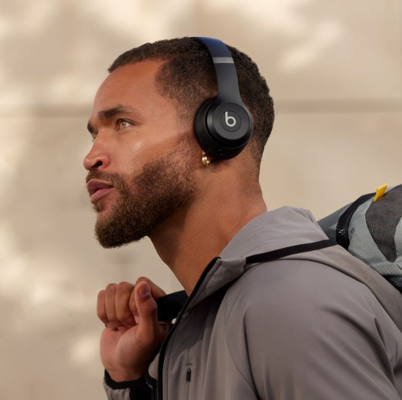 Audífonos Beats Solo 4 Inalámbricos Bluetooth Hasta 50 Horas Negro Mate