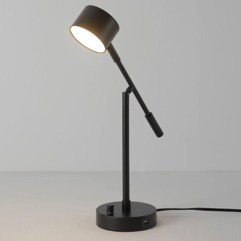 Lámpara de escritorio Globe Electric 41 cm negro mate con puerto USB