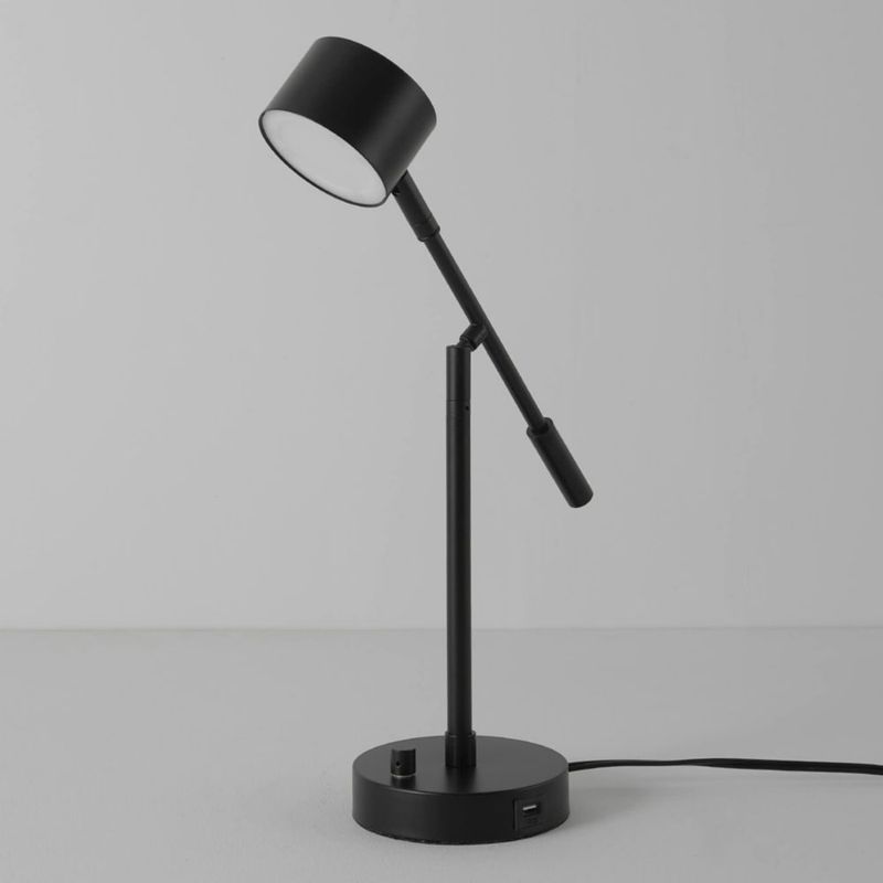 Lámpara de escritorio Globe Electric 41 cm negro mate con puerto USB