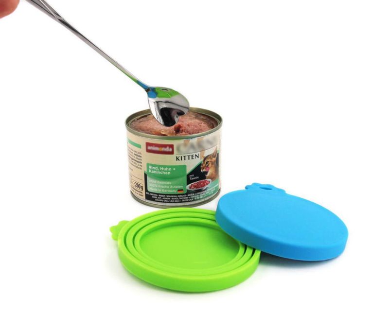 Tapas de silicona para latas Comtim 3 unidades multicolores + cuchara