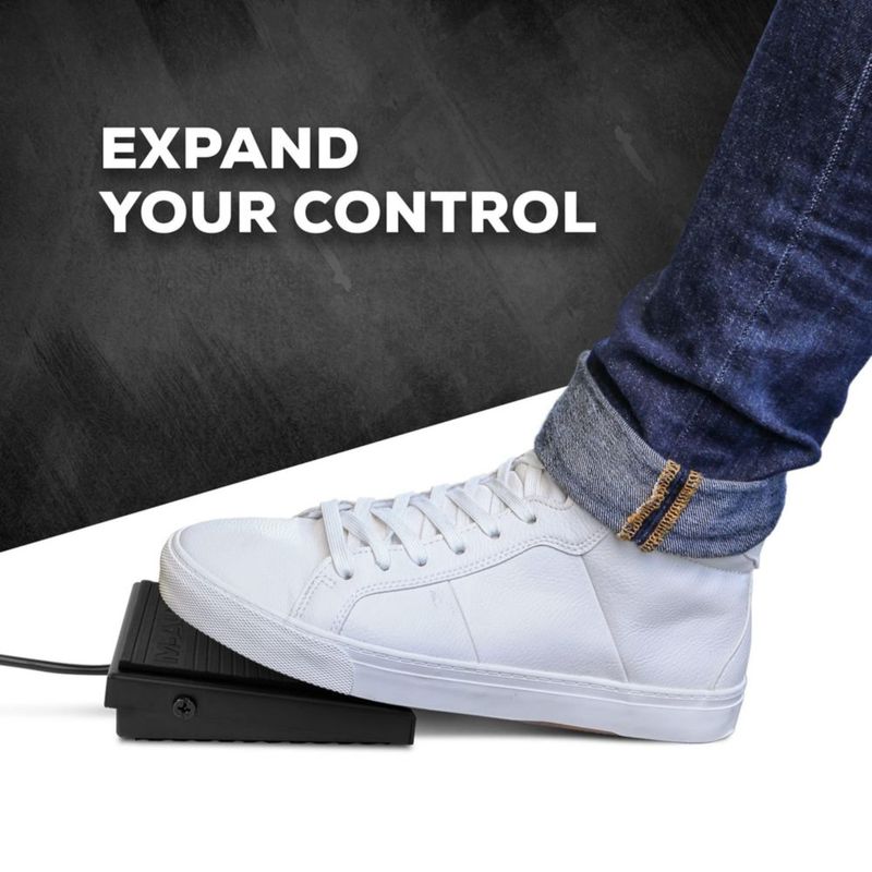 Pedal de Sustain Universal M-AUDIO SP-1 para Teclados MIDI