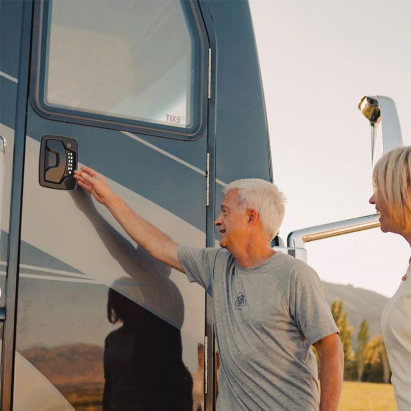 Cerradura sin llave para autocaravana RVLock Atlas para clase A/C