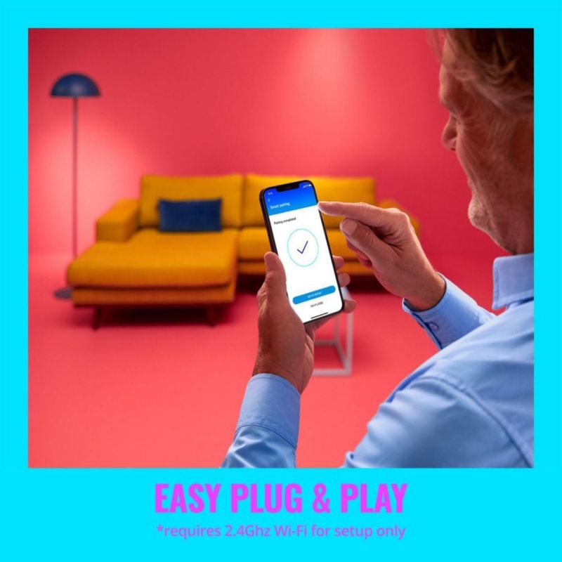 Tira de luces LED inteligente que cambia de color WiZ RGB de 6 pies con Wi-Fi