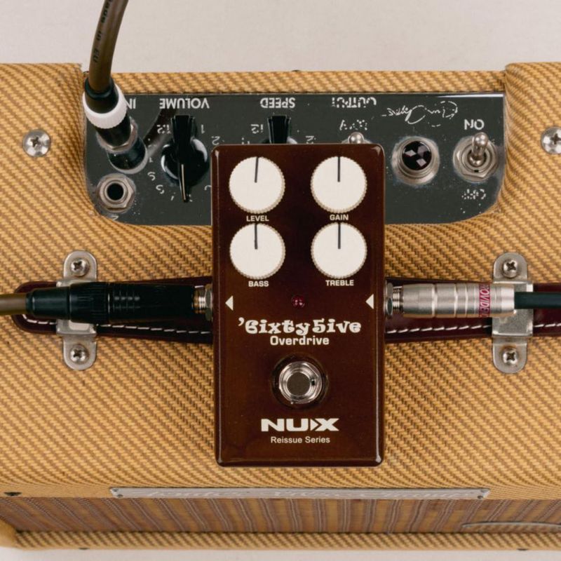 Pedal de Overdrive NUX 6ixty5ive True-bypass 9V
