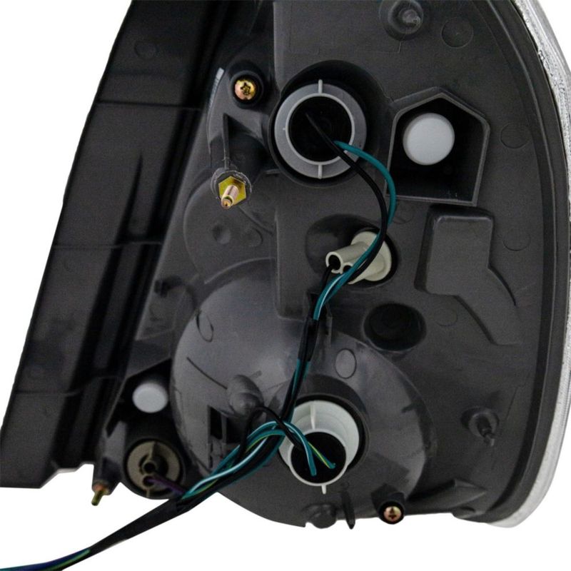 Luz Trasera Lado del Conductor Garage-Pro para Nissan Altima 2002-2004