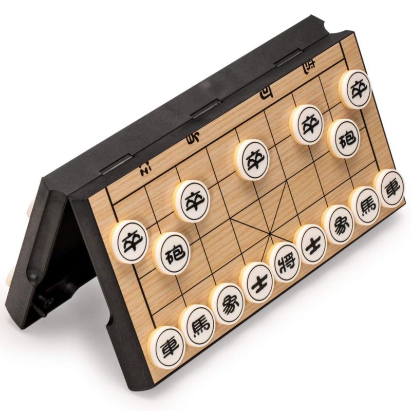 Set de viaje magnético de ajedrez chino Xiangqi con tablero de 24 x 24 cm