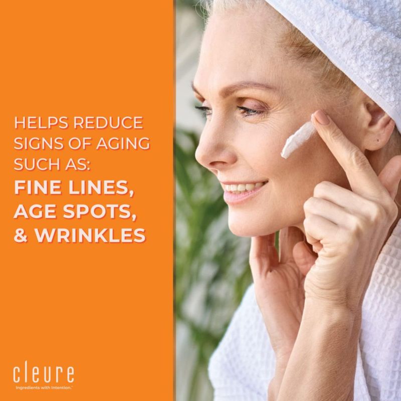 Set antienvejecimiento Skincare Cleure con ácido hialurónico y manteca de karité