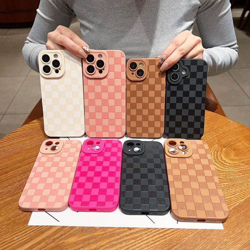 Funda YUMUPIFE para iPhone 15 Pro Max en rosa intenso a cuadros