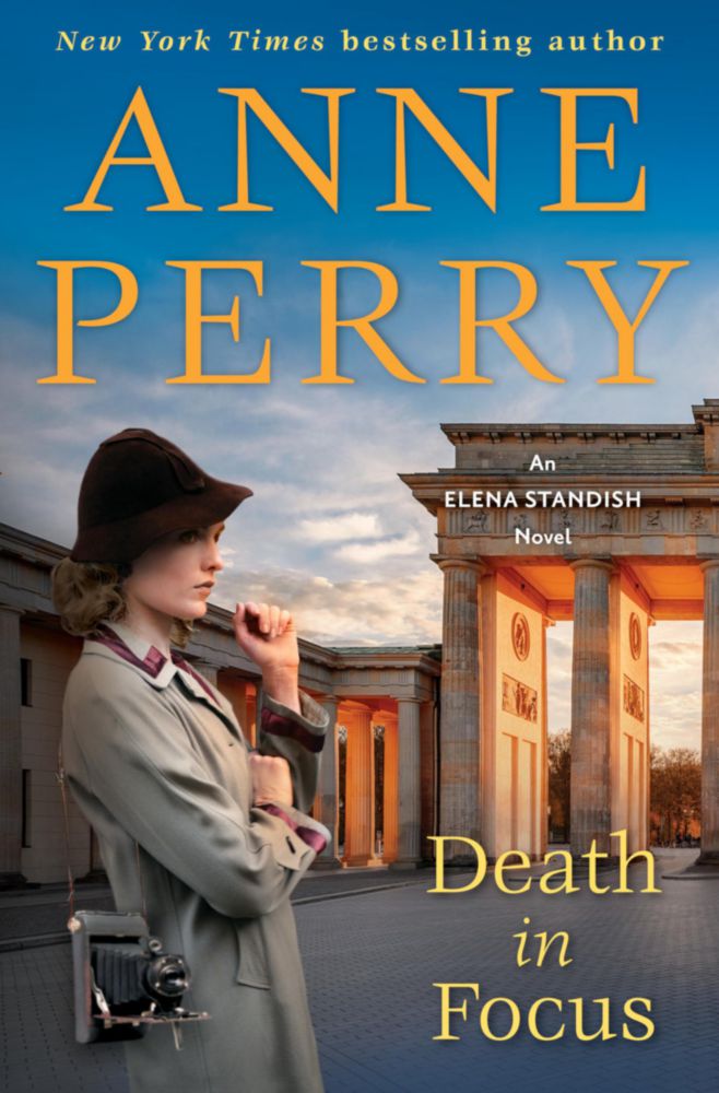 Libro Ballantine Books – Death in Focus