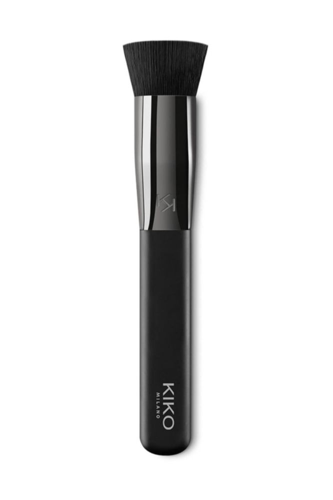 Brocha de base KIKO Milano Face 06 con núcleo de esponja
