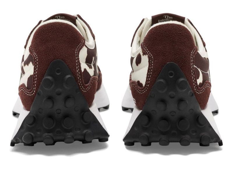 Zapatillas New Balance 327 Mujer 7.5 Pumpernickel/Sea Salt