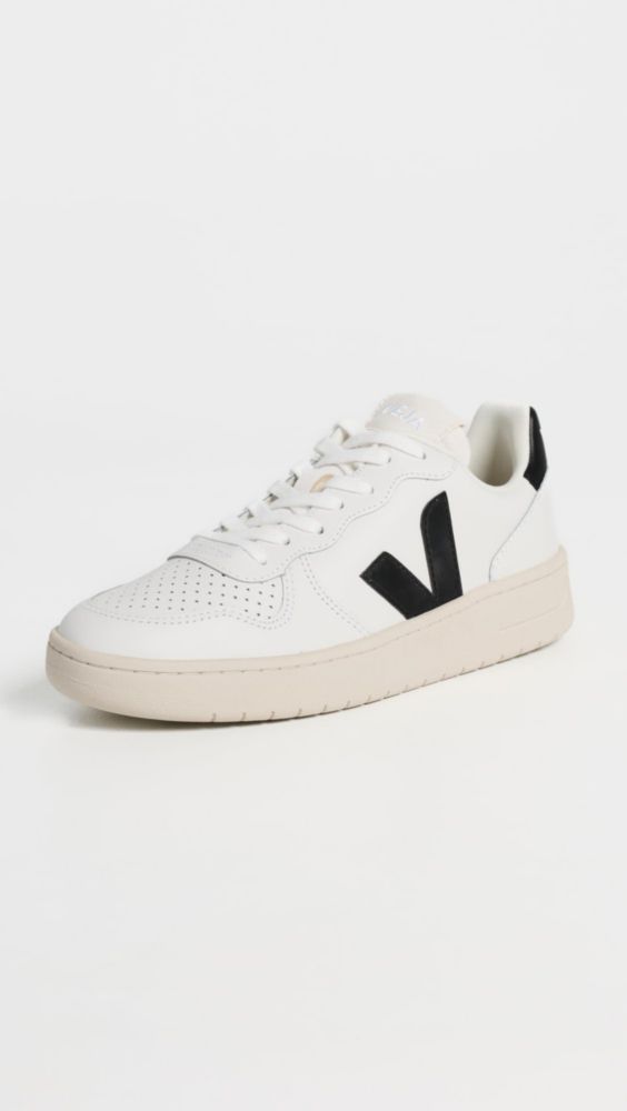Zapatillas Veja V-10 blanco/negro talla 7 US