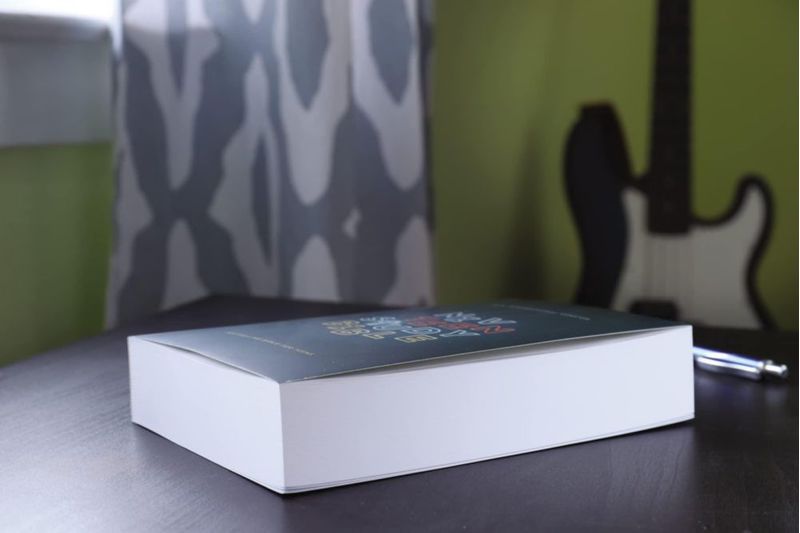 Biblia de Estudio NVI para Adolescentes HarperCollins (Tapa Blanda)
