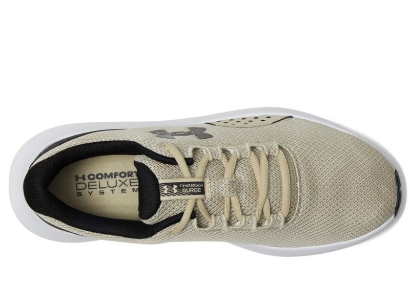 Zapatilla deportiva Under Armour Charged Surge 4 Caqui/Negro Talla 13