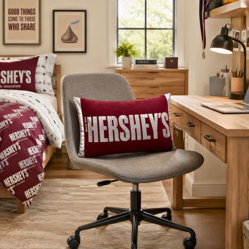 Almohada de peluche Franco Hershey’s de 46 cm con forma de barra de chocolate