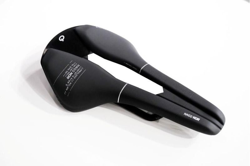 Asiento de bicicleta Prologo Nago NDR 137 mm negro mate