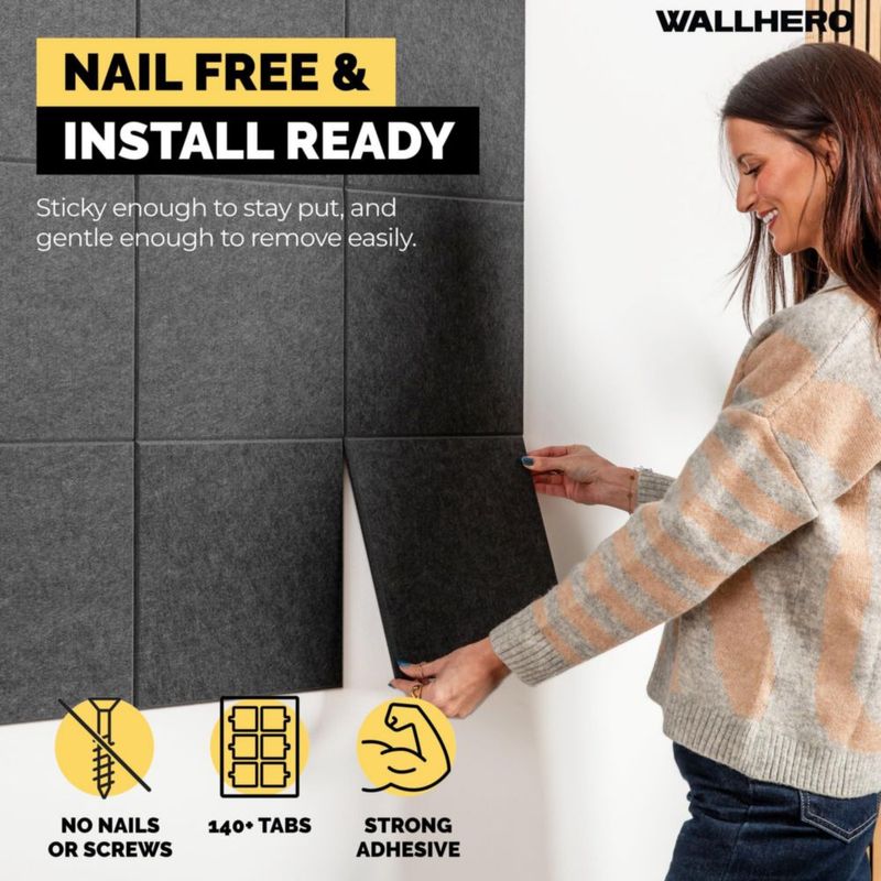 Tablón de corcho WallHero 150 cm × 91 cm – Azulejos de fieltro negro paquete de 15