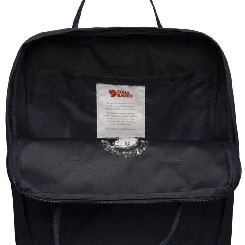 Mochila Fjällräven Re‑Kanken Navy ligera