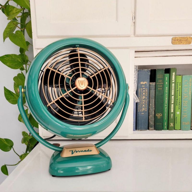 Ventilador circulador de aire Vornado VFAN Vintage 3 velocidades verde