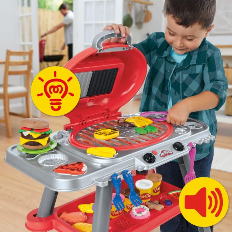 BBQ Grill Playset Play-Doh Sizzlin' Grill con luces y sonidos