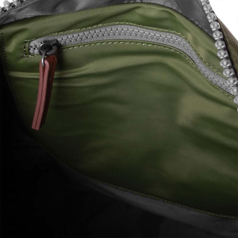 Mochila ROKA London Canfield Verde Aguacate S