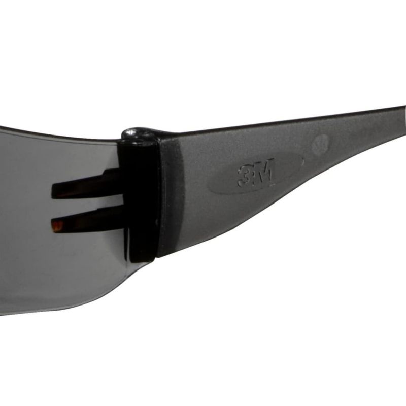 Gafas de seguridad 3M para exteriores con lentes grises resistentes a los arañazos