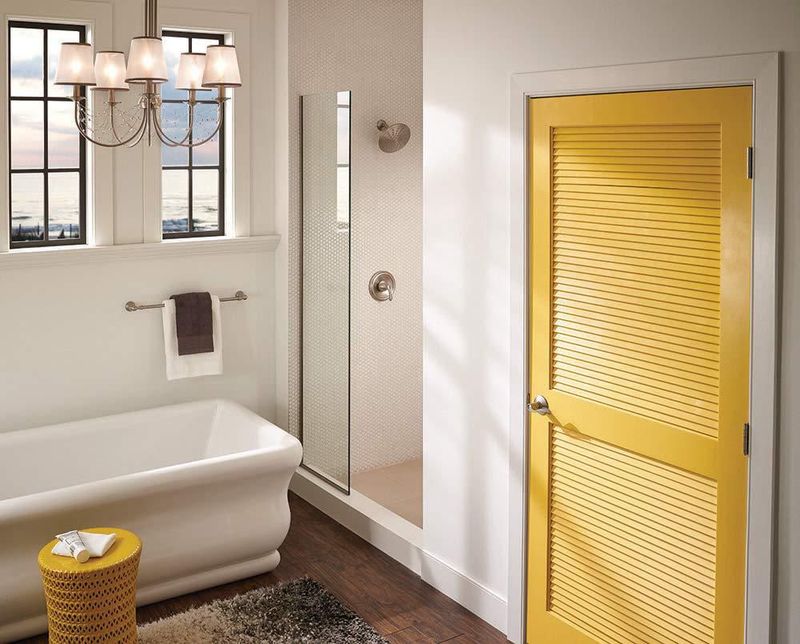 Cerradura con palanca de puerta SCHLAGE Accent F10 Flat Wave Brass