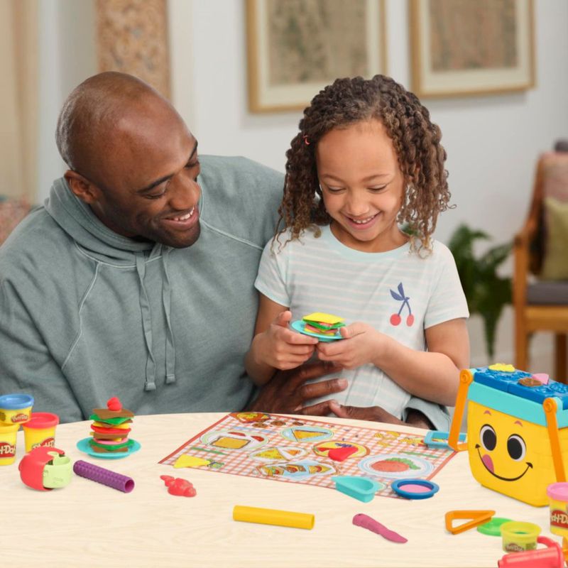 Set de inicio Play-Doh Picnic Shapes con 12 herramientas 6 colores 3 años o más