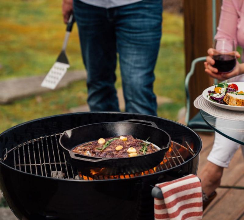 Grill Pan Lodge 12 de hierro fundido con doble asa color negro