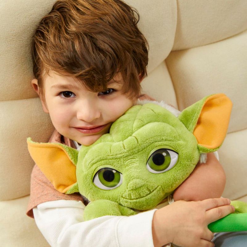 Peluche Star Wars Master Yoda de 34 cm con bata Jedi para niños mayores de 3 años