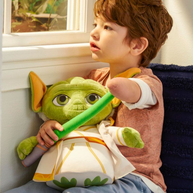 Peluche Star Wars Master Yoda de 34 cm con bata Jedi para niños mayores de 3 años