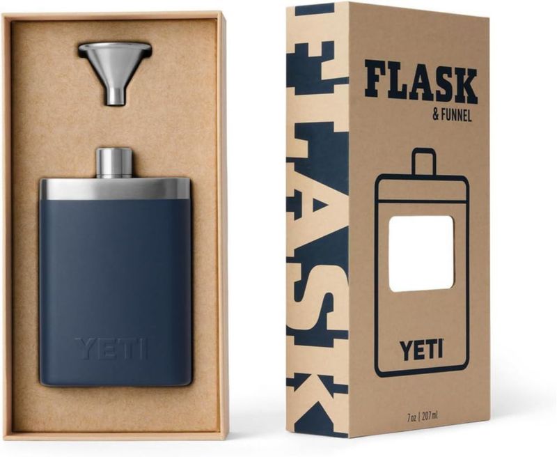 Cantil YETI de 207 ml Black Stone con embudo