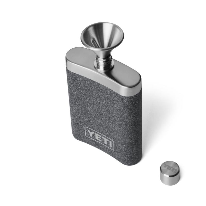 Cantil YETI de 207 ml Black Stone con embudo