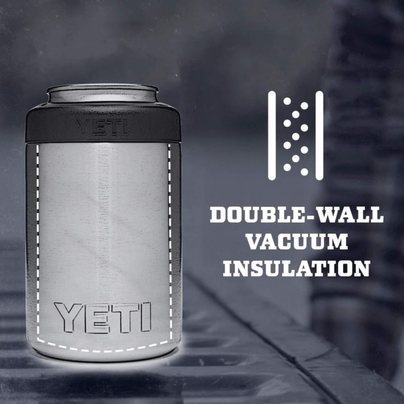 Aislante para latas YETI Rambler Colster (355 ml) color blanco