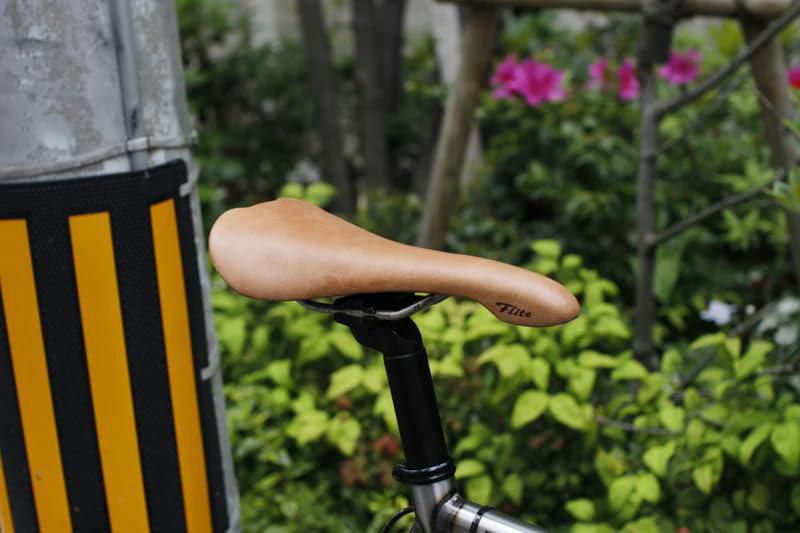 Sillín de bicicleta Selle Italia Flite de cuero marrón