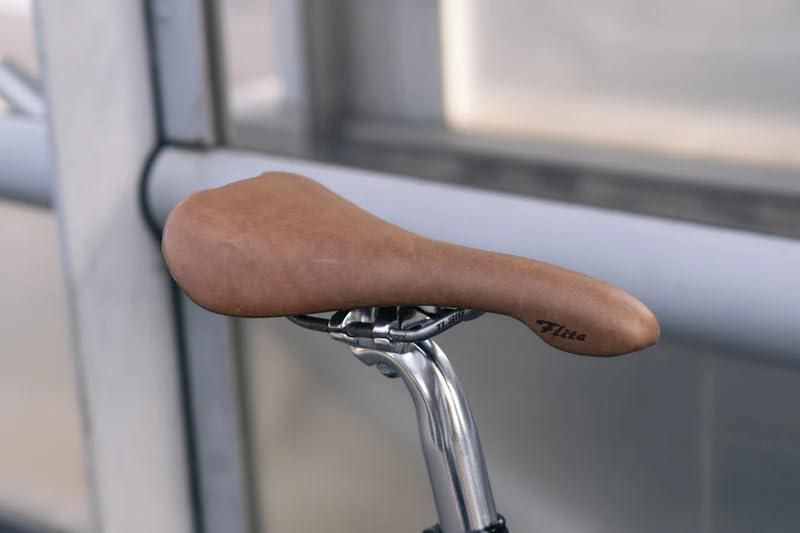 Sillín de bicicleta Selle Italia Flite de cuero marrón