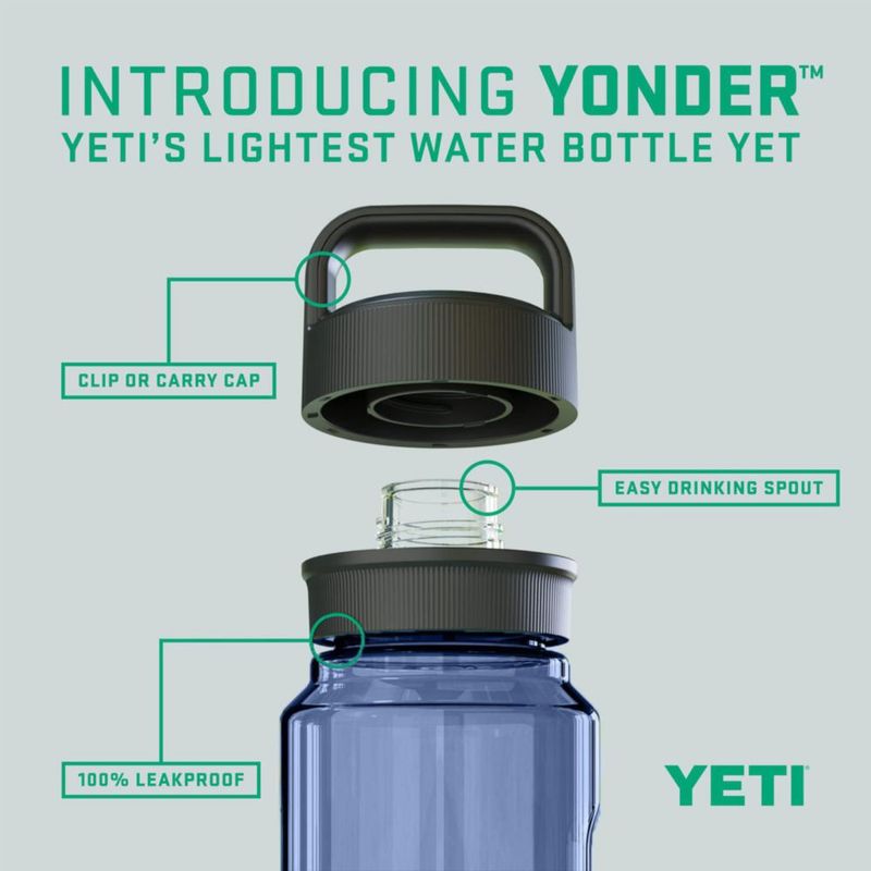 Botella de agua Yeti Yonder de 1 litro y 1000 ml color azul marino con tapa Yonder Chug