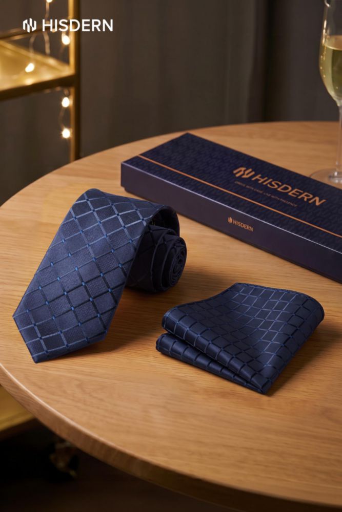 Conjunto de Corbata y Pañuelo de Bolsillo a Cuadros Azul HISDERN - Talla Única