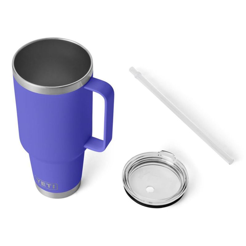Taza YETI Rambler de 125 litros con tapa de pajita con aislamiento al vacío color violeta
