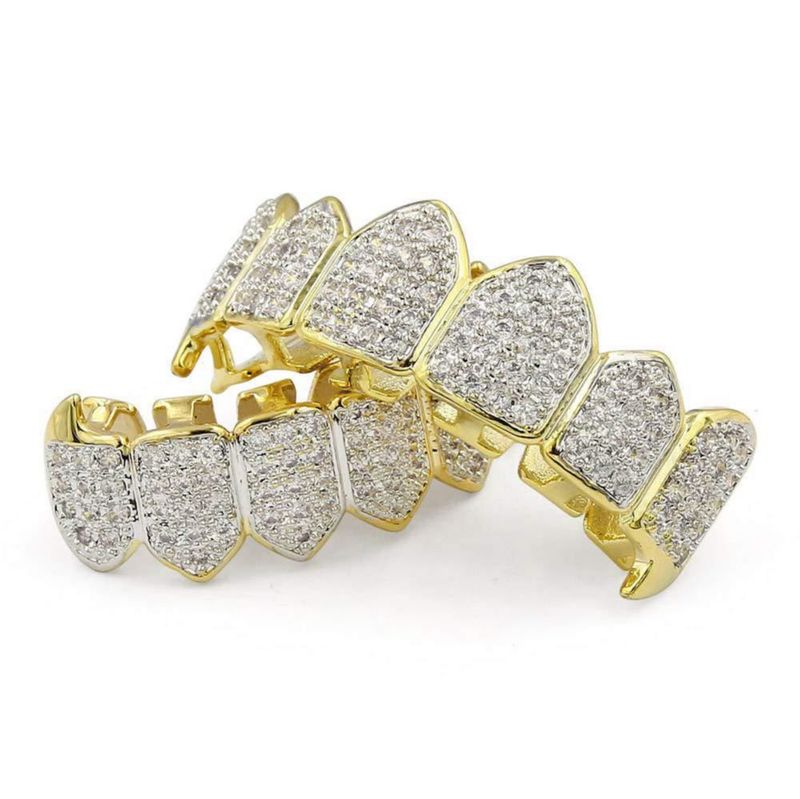 Grillz TOPGRILLZ chapado en oro de 18K con zirconia cúbica colmillos de vampiro estilo hip‑hop y cosplay