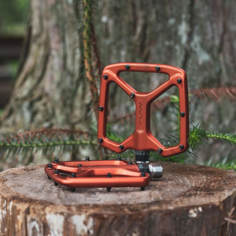 Pedal de bicicleta Funn Python 9/16" eje CrMo naranja