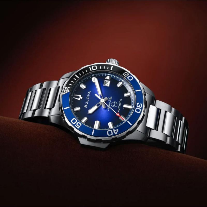 Reloj Bulova 98B466 Marine Star Automático 41 mm esfera azul