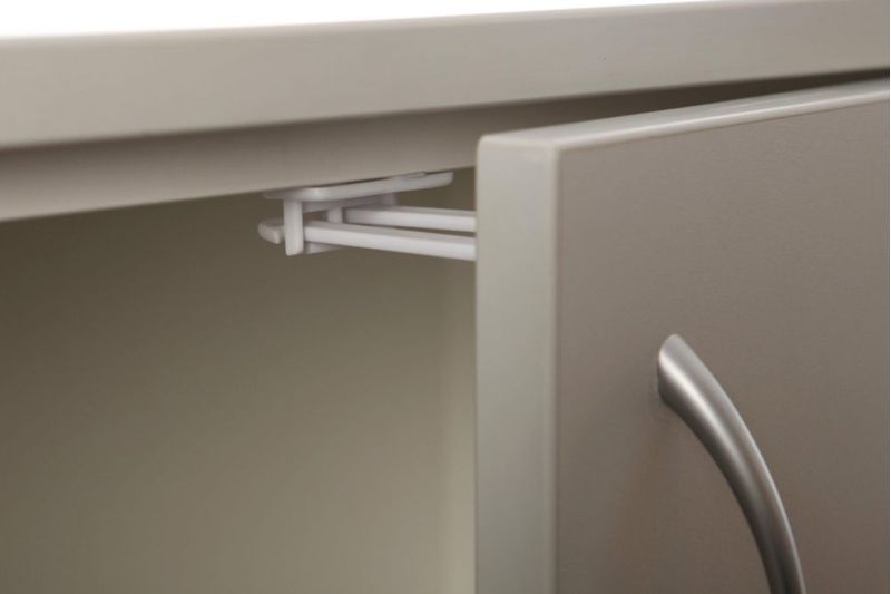 Paquete de 2 cierres Dreambaby con dos clavijas color blanco